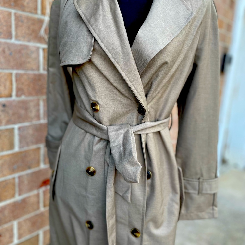 Brand new women’s jacket 🧥